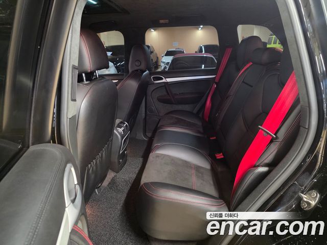Porsche Cayenne 2008 — photo 10