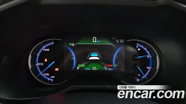 Toyota RAV4 2021 — photo 11