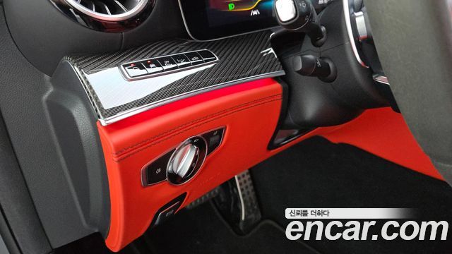 Mercedes-Benz AMG GT 2020 — photo 25
