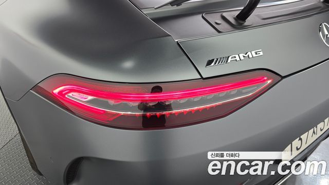 Mercedes-Benz AMG GT 2020 — photo 9