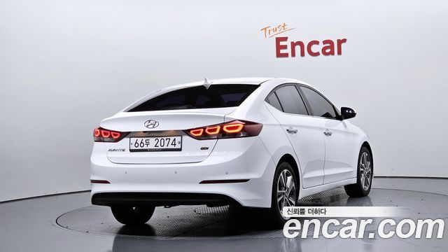 Hyundai AVANTE 2016 — photo 2