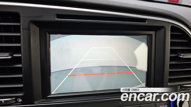 Hyundai AVANTE 2016 — photo 21