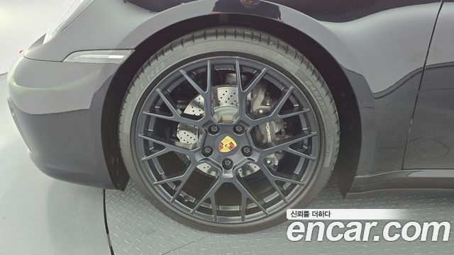 Porsche 911 2023 — photo 5