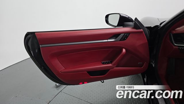 Porsche 911 2023 — photo 14