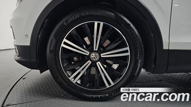 Volkswagen Tiguan 2018 — photo 5