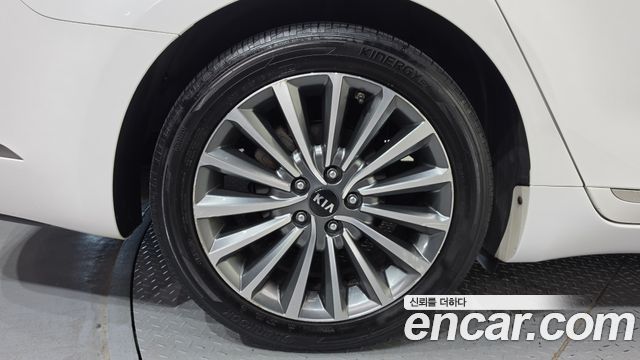 Kia K7 2016 — photo 5