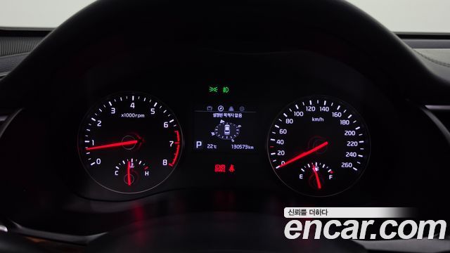 Kia K7 2016 — photo 11