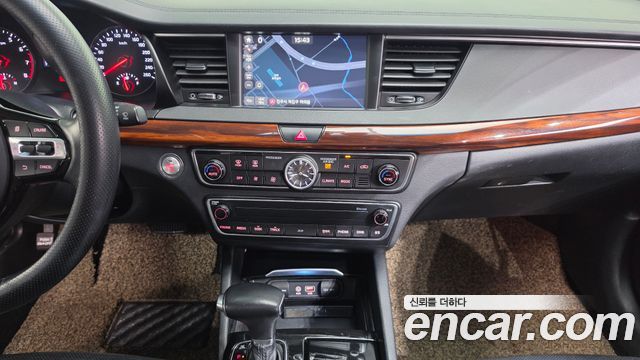 Kia K7 2016 — photo 23