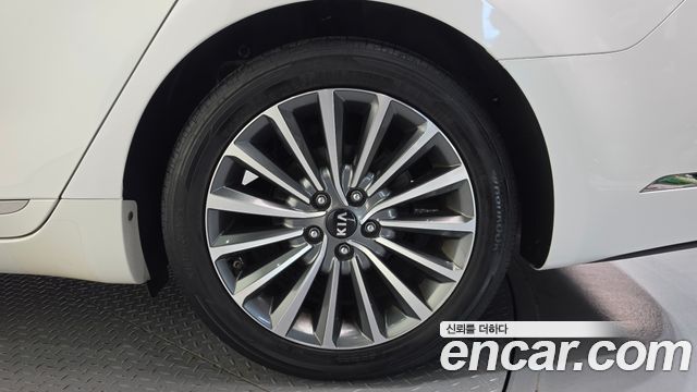 Kia K7 2016 — photo 7