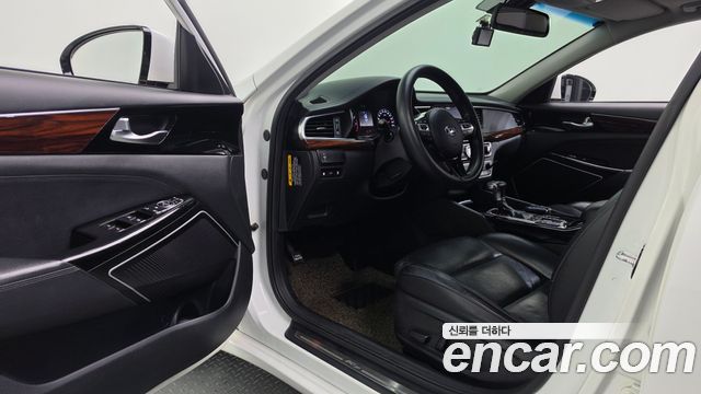 Kia K7 2016 — photo 16