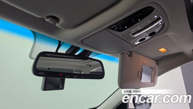 Kia K7 2016 — photo 27