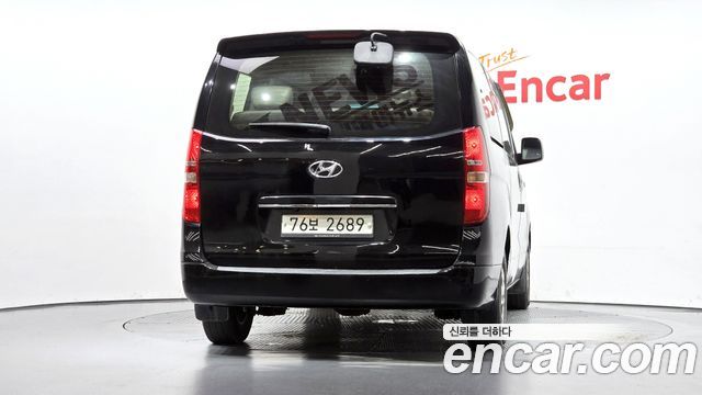Hyundai Starex 2012 — photo 4