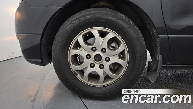 Hyundai Starex 2012 — photo 5