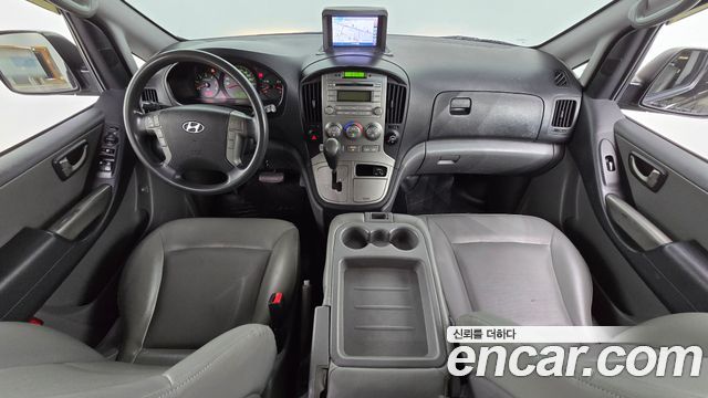 Hyundai Starex 2012 — photo 7