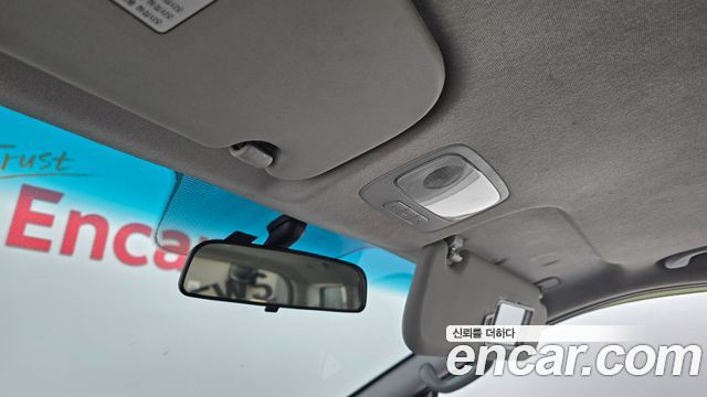 Hyundai Starex 2012 — photo 19