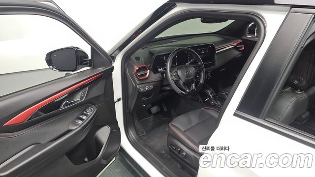 Chevrolet Korea Trailblazer 2024 — photo 11