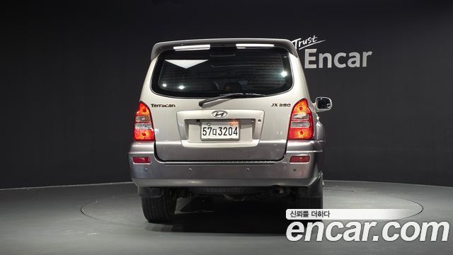 Hyundai Terracan 2004 — photo 4