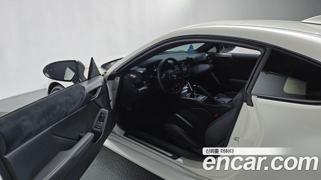 Toyota 86 2022 — photo 13