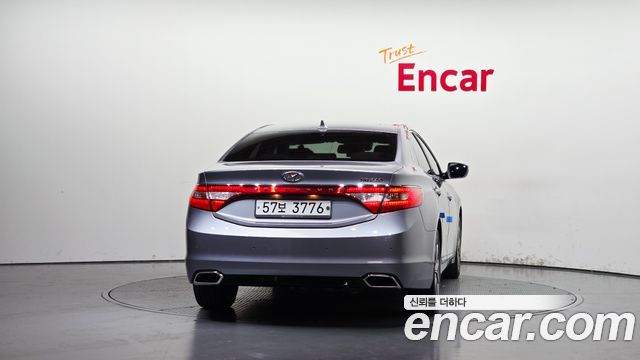 Hyundai Grandeur 2015 — photo 4