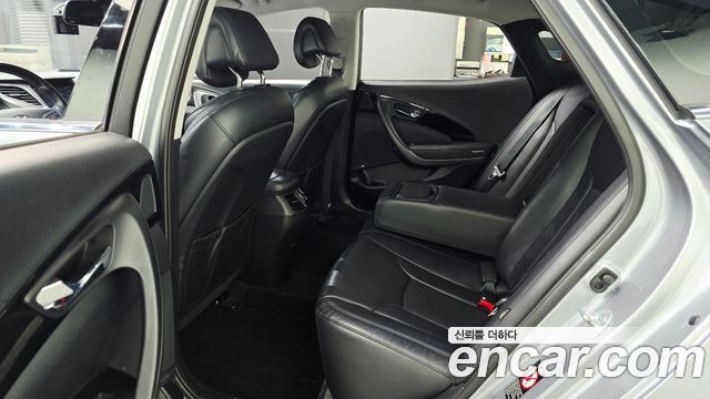 Hyundai Grandeur 2015 — photo 17