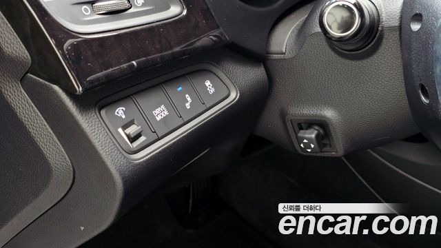 Hyundai Grandeur 2015 — photo 25