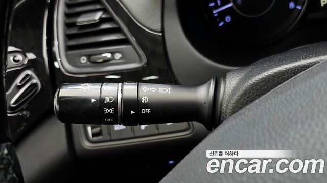 Hyundai Grandeur 2015 — photo 26