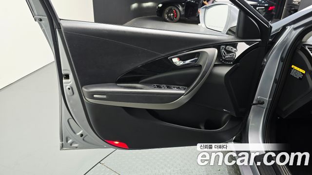 Hyundai Grandeur 2015 — photo 14