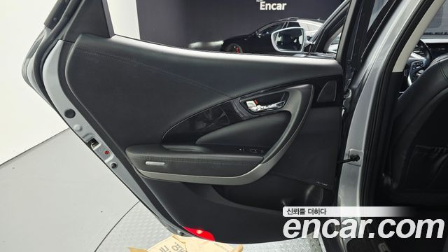 Hyundai Grandeur 2015 — photo 15