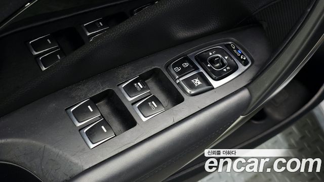 Hyundai Grandeur 2015 — photo 27