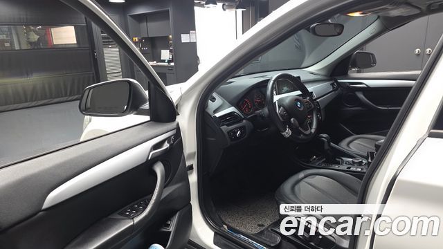BMW X1 2016 — photo 10