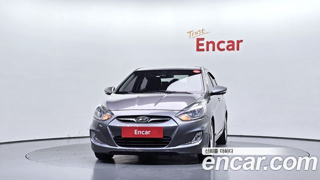 Hyundai Accent 2014 — photo 3