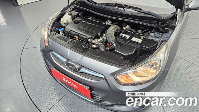 Hyundai Accent 2014 — photo 6
