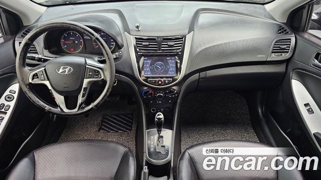 Hyundai Accent 2014 — photo 10