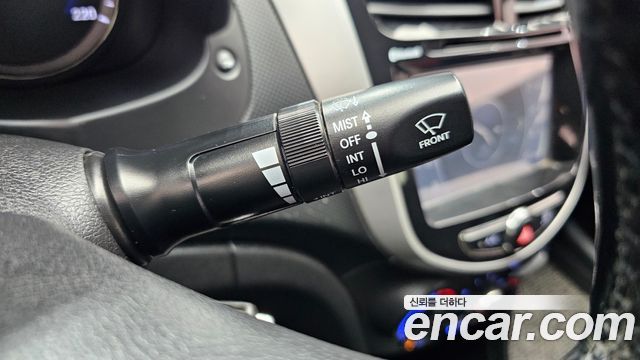 Hyundai Accent 2014 — photo 25