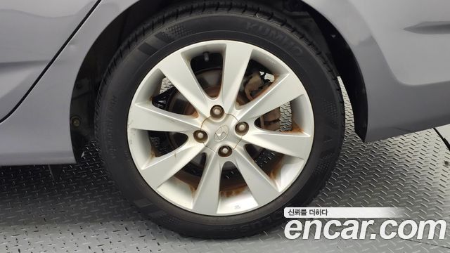 Hyundai Accent 2014 — photo 7