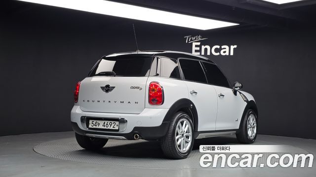 Mini Countryman 2016 — photo 2