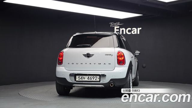 Mini Countryman 2016 — photo 4