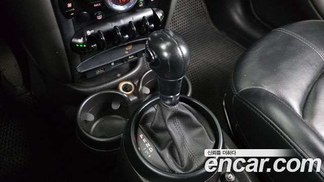 Mini Countryman 2016 — photo 9