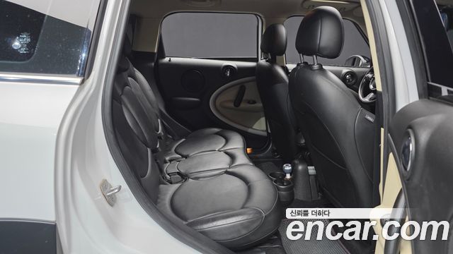 Mini Countryman 2016 — photo 12