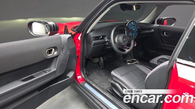 Mini Cooper 2025 — photo 10
