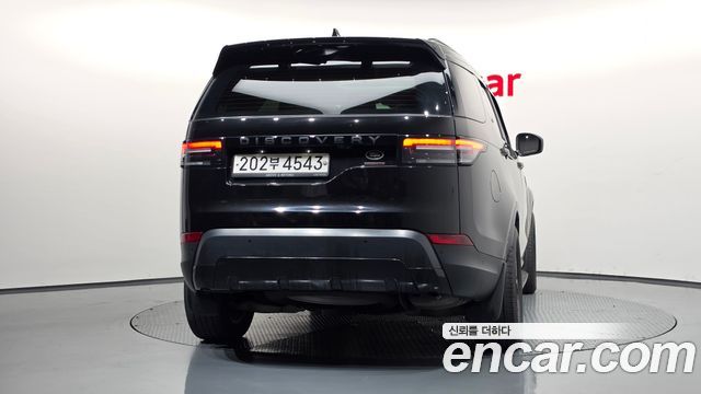 Land Rover Discovery 2019 — photo 4