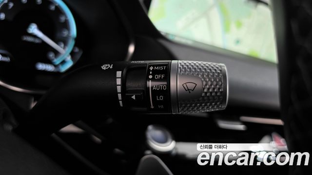 Genesis G80 2022 — photo 27