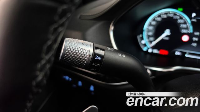 Genesis G80 2022 — photo 29