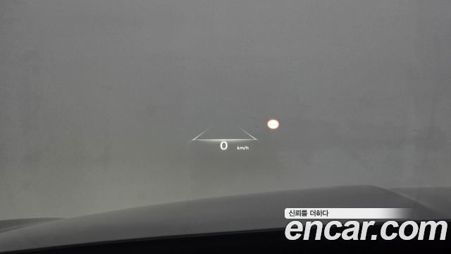 Genesis G80 2022 — photo 30