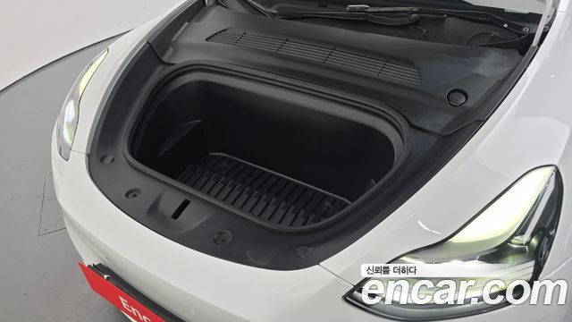 Tesla Model Y 2024 — photo 6