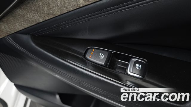 Kia K8 2022 — photo 24
