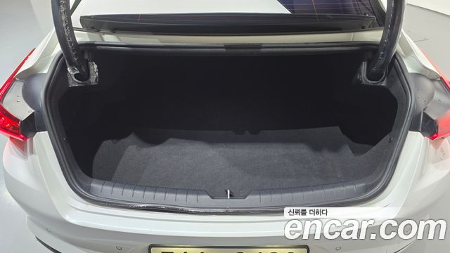 Kia K8 2022 — photo 26