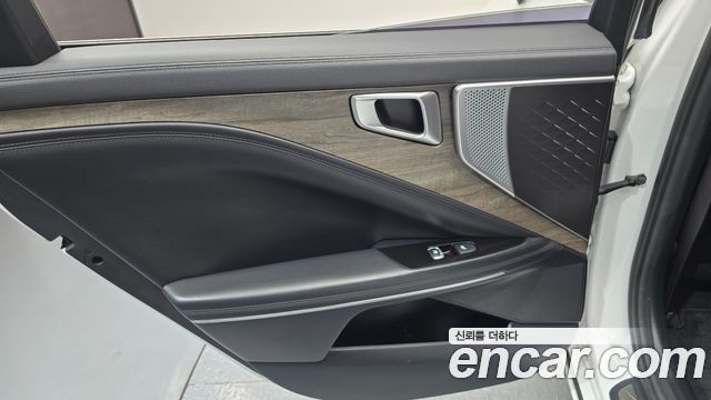Kia K8 2022 — photo 15