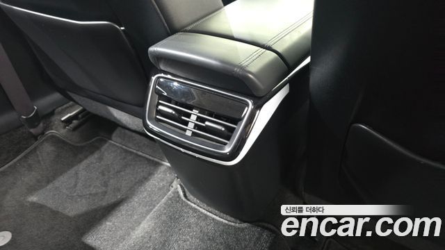 Kia K8 2022 — photo 31