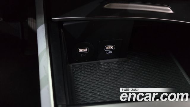 Kia K8 2022 — photo 34